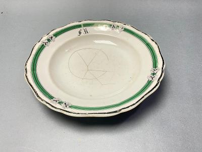 Zámecký talíř s monogramem - velmi starý kus keramického nádobí