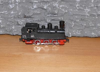 Lokomotiva pro modelovou železnici MARKLIN H0 velikosti (s51)