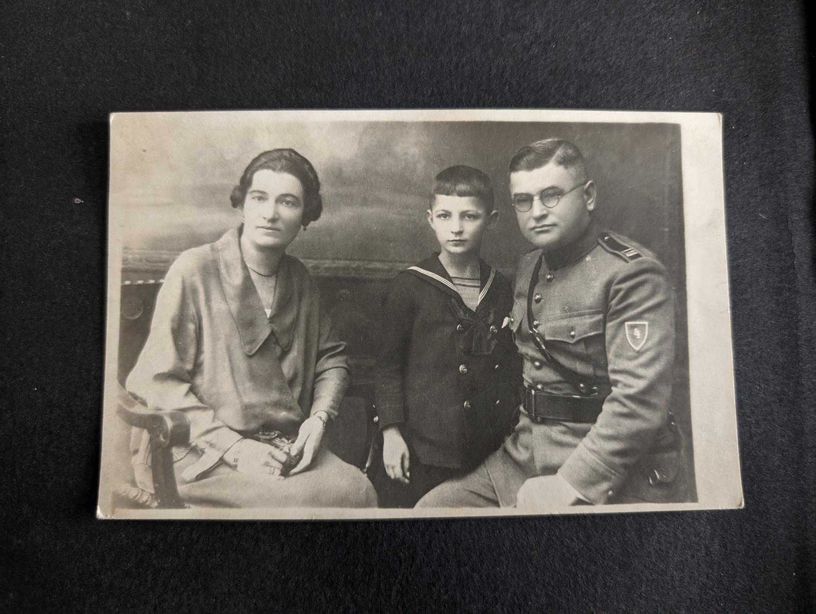 Vojak Armáda 1.republika vojna foto rodina v1 - Zberateľstvo
