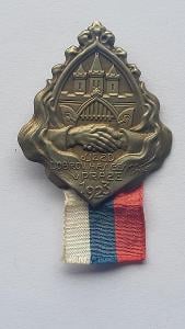 Odznak Praha 1923 - sjezd dobrovolného hasičstva českoslov., postříbř
