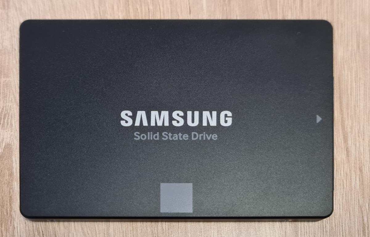 SSD 120GB - Samsung 850 EVO - Počítače a hry