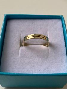 Ag 925/1000 zlacený stříbrný prsten vel. 53 vzor pro snubní prsteny