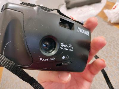 Kompaktný fotoaparát panorama