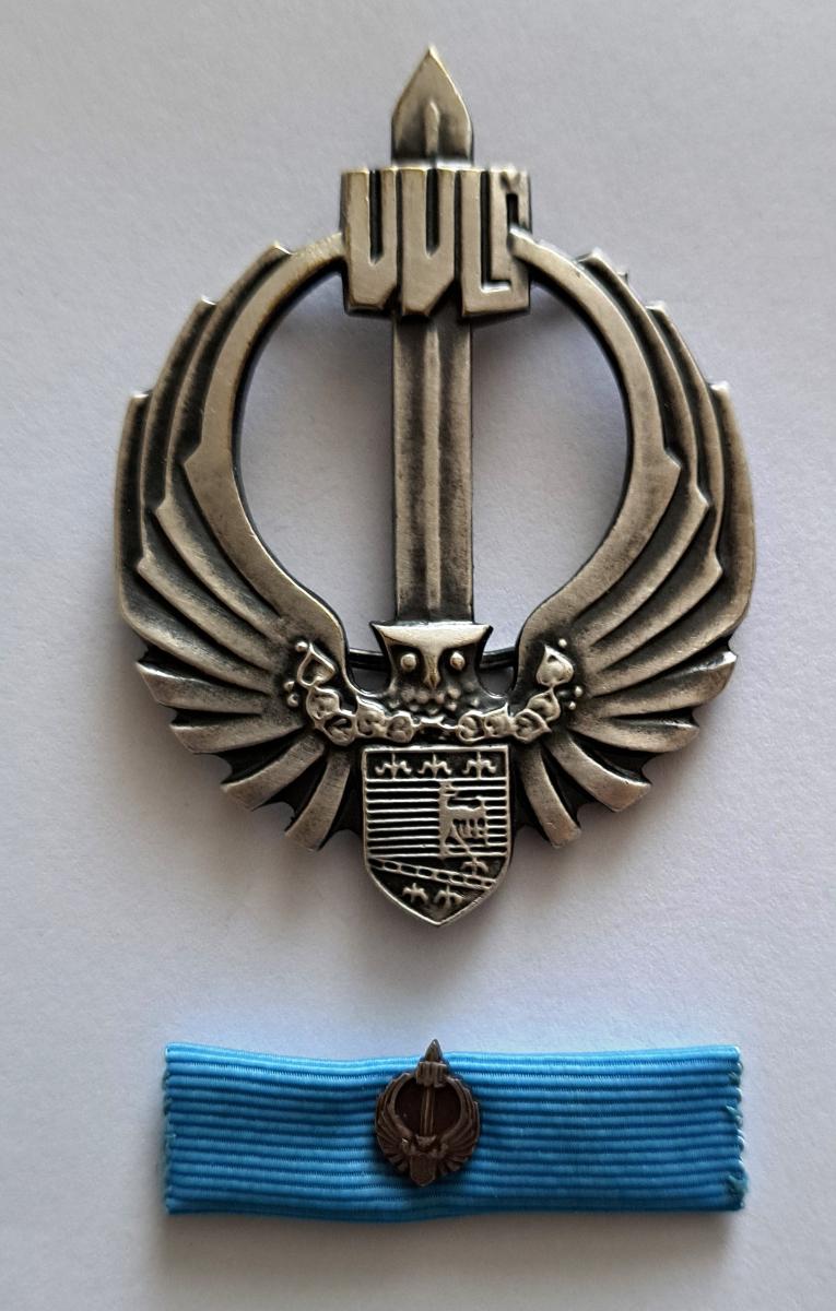 ☀️ Odznak Vysoká vojenská letecká škola SNP Košice, ČESKOSLOVENSKO ☀️ - Odznaky, nášivky a medaily