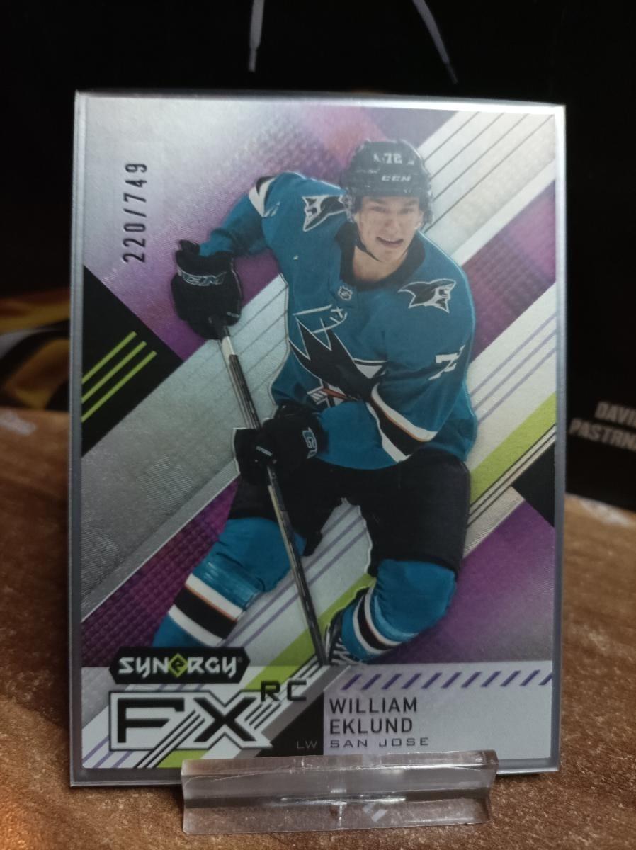 William Eklund, Limit /749, ROOKIE, Synergy FX, SJ Sharks - Hokejové karty
