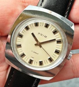 Československé mechanické vintage retro hodinky PRIM Hulk z konca 70. 