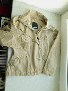 Béžová lehká bunda - sako Bench S, obv.přes prsa 96 cm