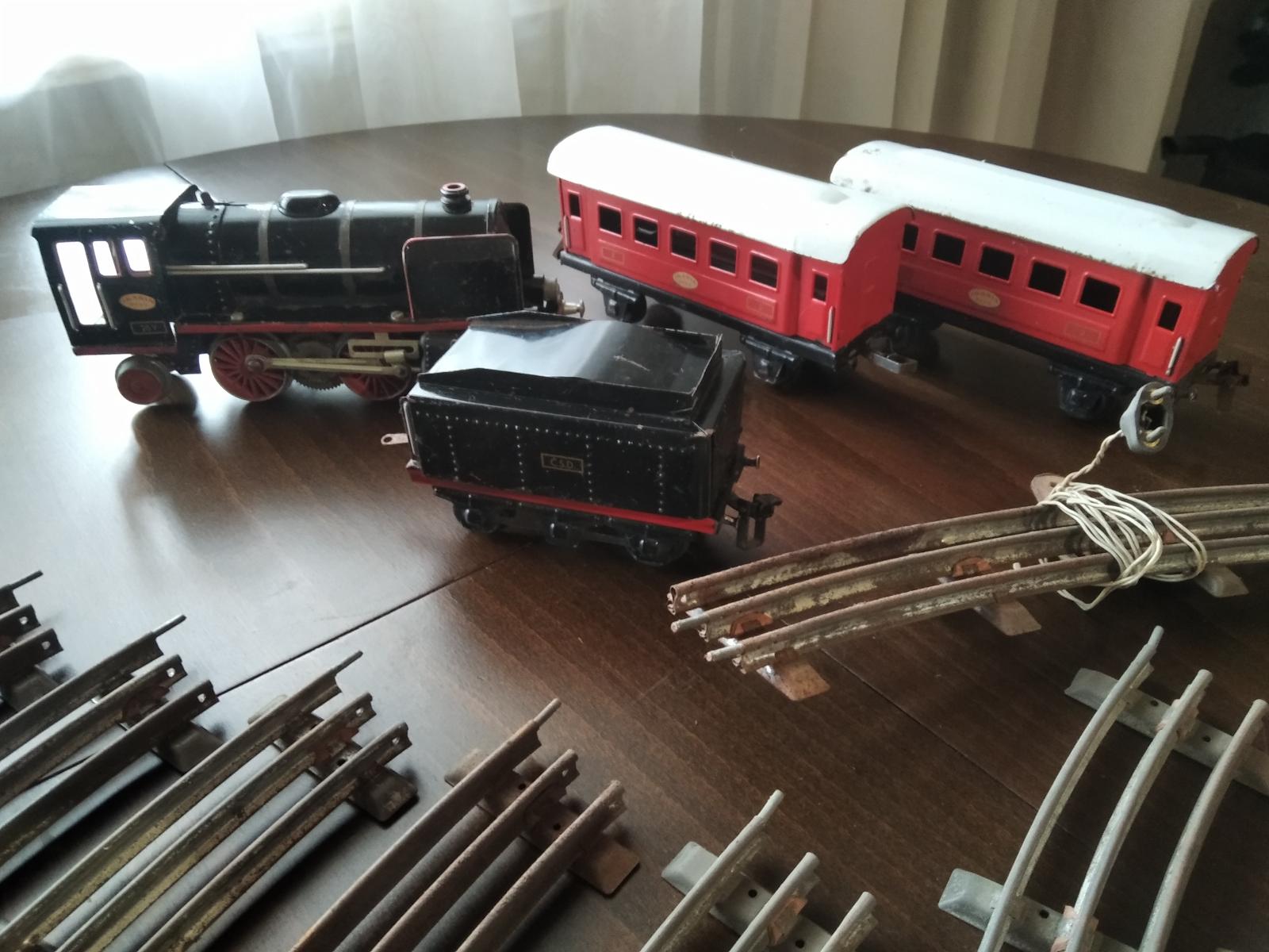 IKARIA Brno vlaková súprava s koľajami - Starožitnosti a umenie