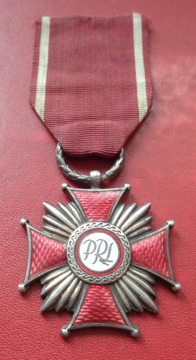 Poľsko. Záslužný Kríž 2. trieda Medaila Rád - Zberateľstvo