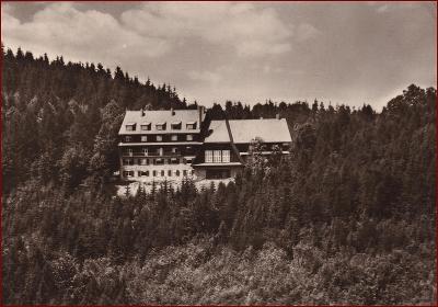 Frenštát pod Radhoštěm * Hotel Vlčina, hory * Beskydy * V1994