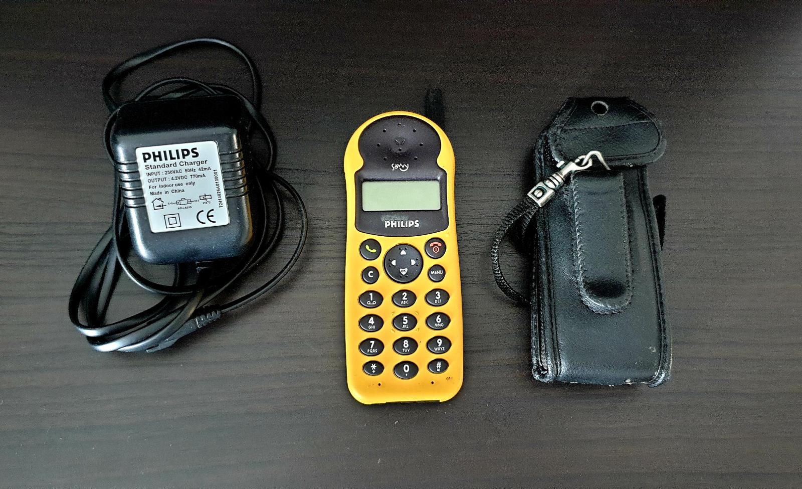 RETRO Mobilní telefon Philips Savvy - legenda 90.let již od 1,- Kč - Starožitnosti