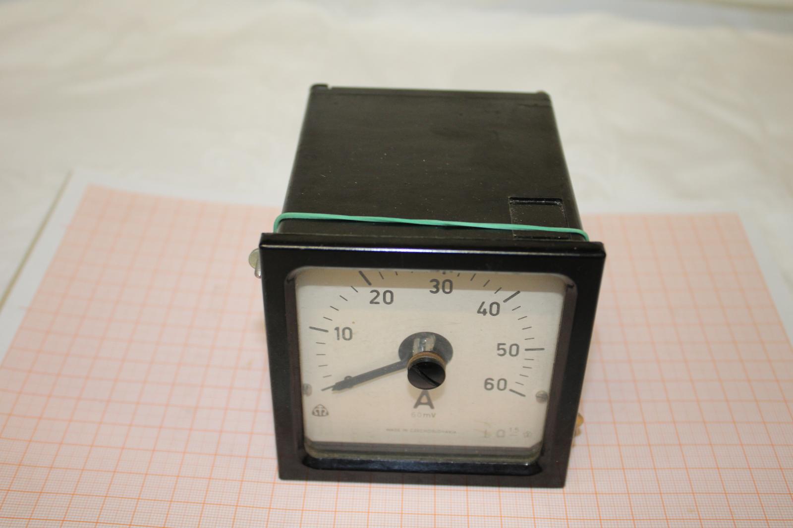 Panelový merací prístroj 240V =, stupnica v otáčkach 3000/min - Elektro
