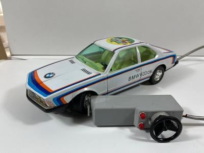 Stará hračka BMW 633 CSi Joustra - na bowden - auto autíčko - Francie