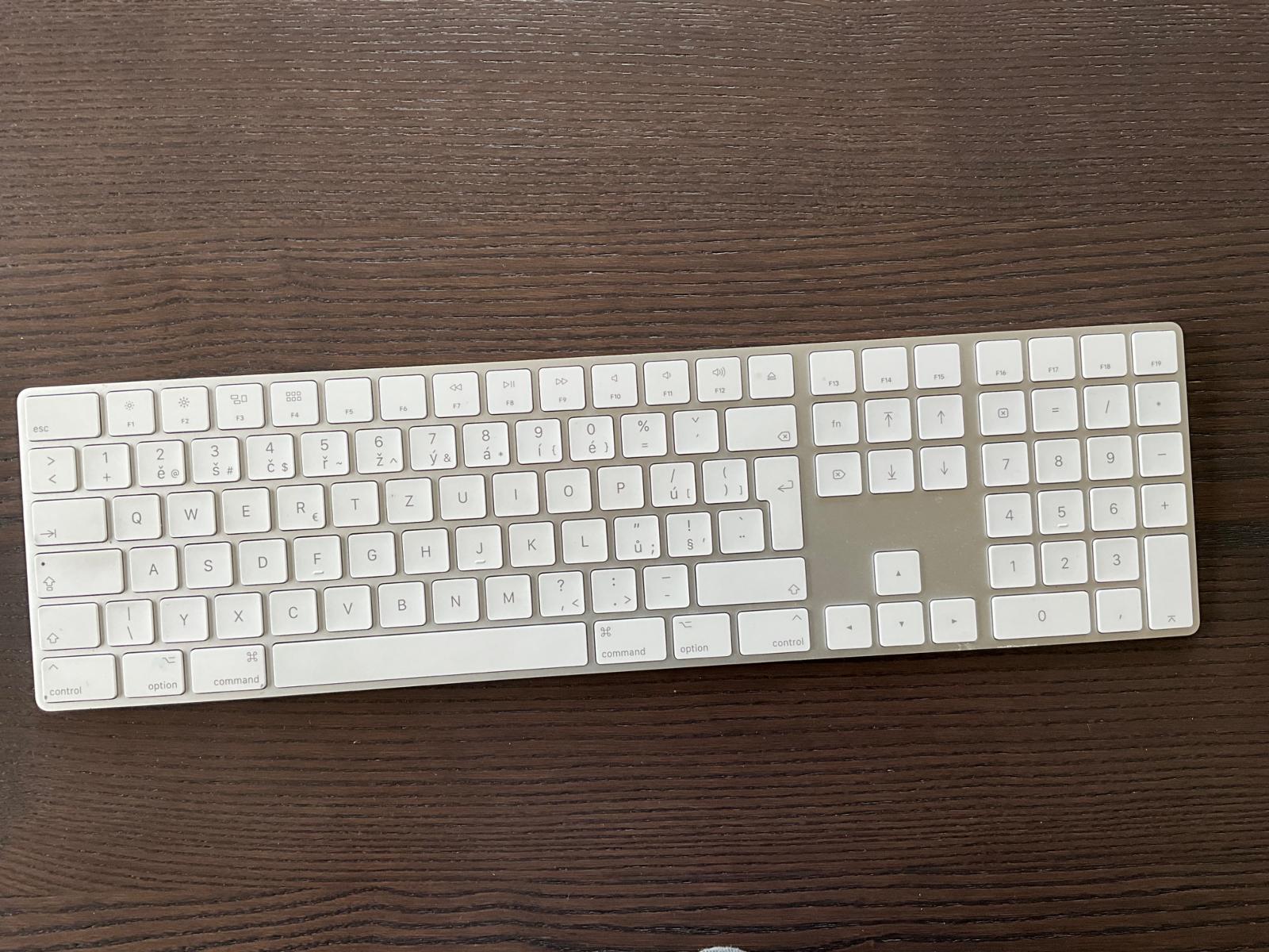 Apple magic keyboard with numeric keypad - Vstupné zariadenie k PC