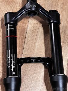 Vidlice ROCK SHOX Domain 29 Boost Black - 170mm 