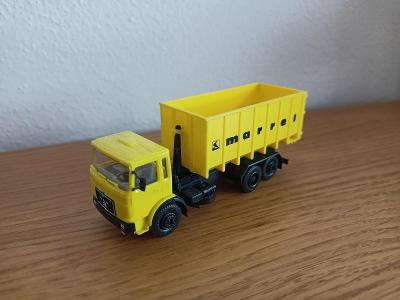 Herpa MAN kontejner solo žlutý