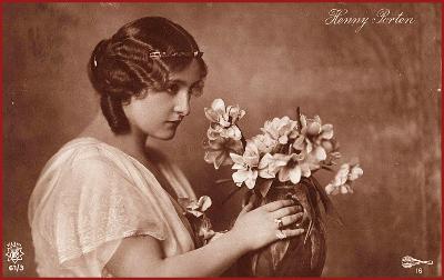 Žena * čelenka, květiny, móda, gratulační, atelier foto * M5217
