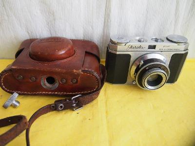 Starý fotoaparát Etarette