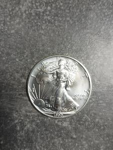 Stříbrná mince American eagle 1 oz, 1990
