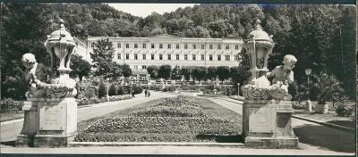 11D9706 Karlovy Vary, Hotel RICHMOND - velkoformátová pohlednice