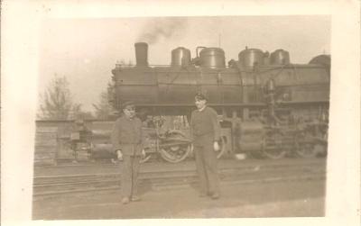 Parní Lokomotiva,nádraží - real foto,železničáři