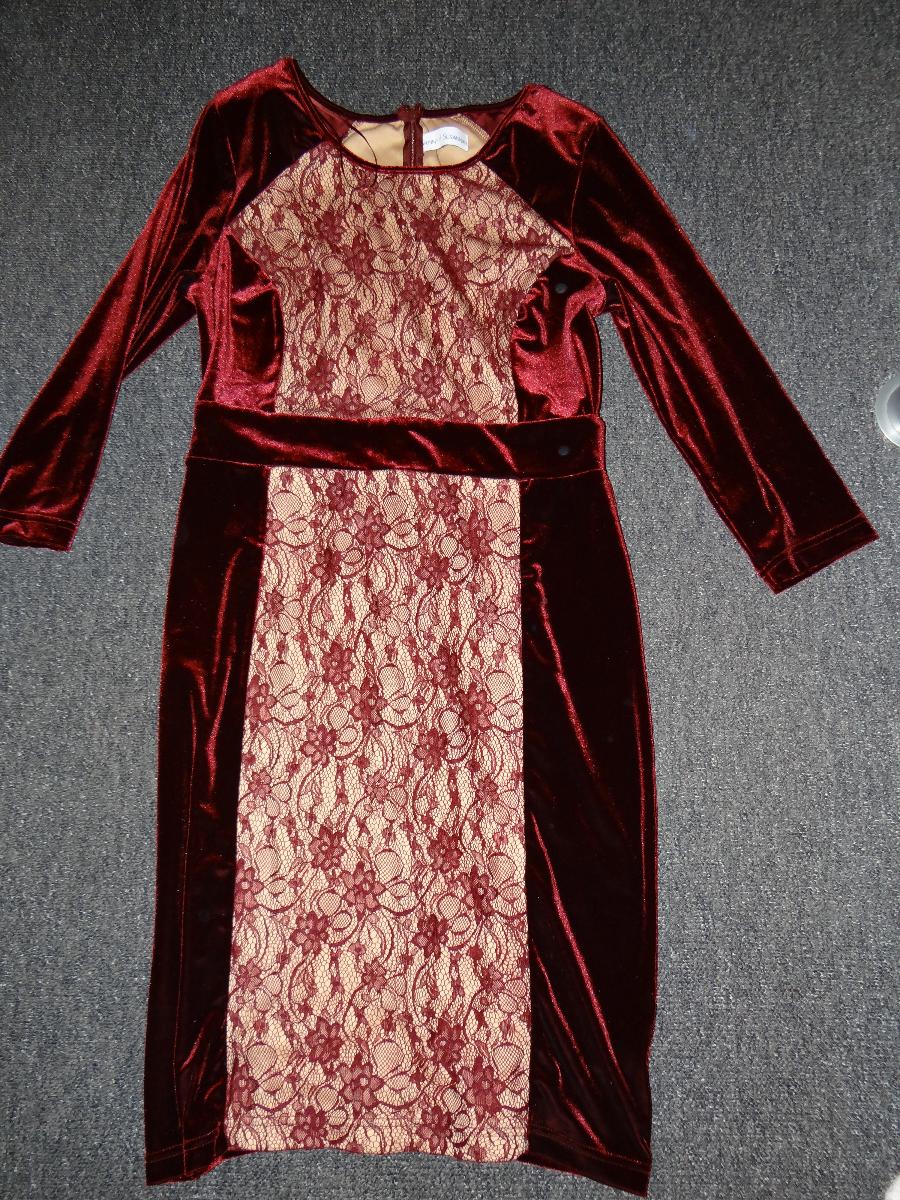 Krásne šaty s čipkou vel.40 - Dámske oblečenie