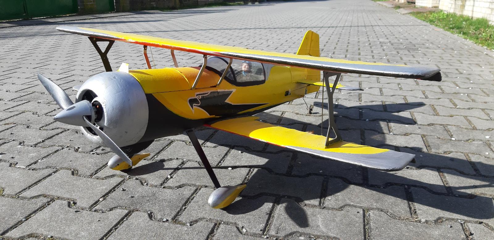 Pitts Pithon-1050mm - RC modely