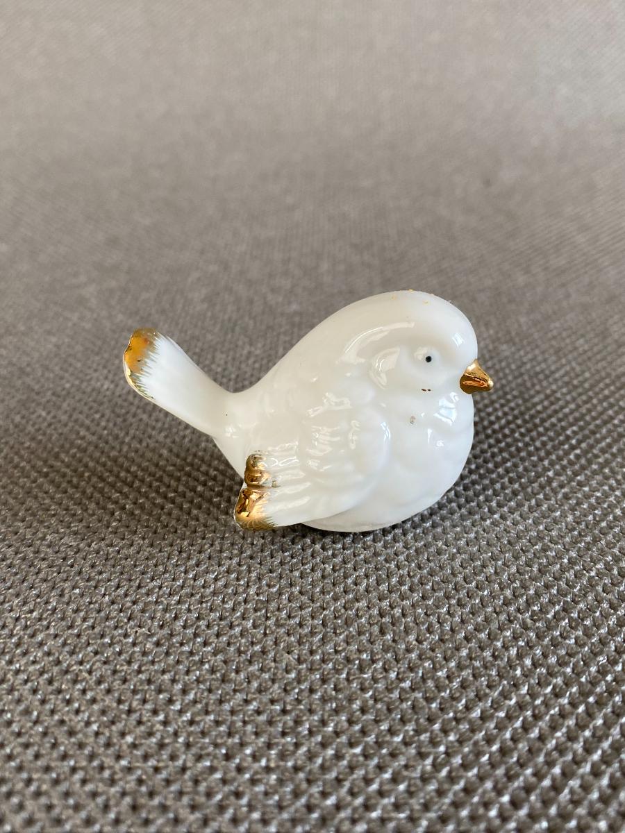 Figúrka vtáčika z porcelánu, miniatúra - Zberateľstvo