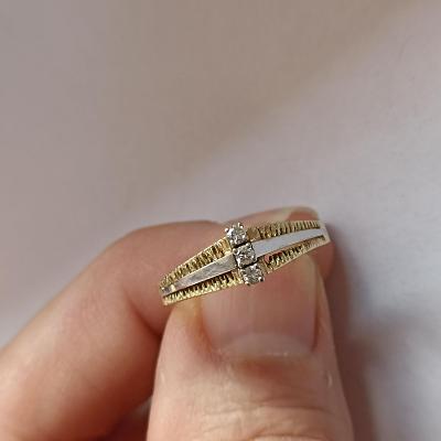 Luxusní 14K zlatý briliantový prsten
