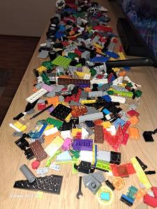 LEGO kocky viac ako 1kg,väčšie diely