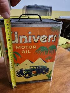 Stará reklamní plechovka od oleje UNIVERS Motor oil