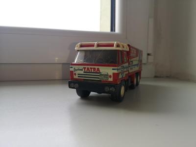 Stará plechová hračka Tatra T 815 Rallye 1/43 CZECHOSLOVAKIA
