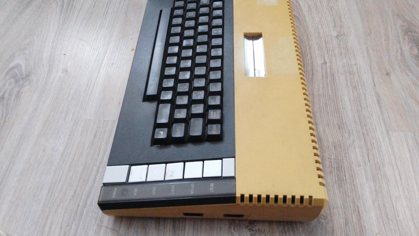 Počítač Atari 800 XL  - Počítače a hry