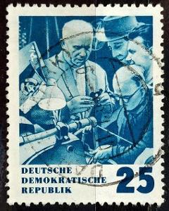 DDR: MiNr.1020 Nikita S. Khrushchev and Inventors 25pf 1964