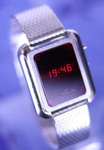 Raritné digitálne LED hodinky Lorenz