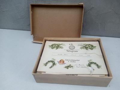 Krabice - staré svatební oznámení + blahopřání ke sňatku + telegramy !