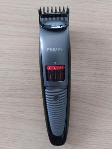 Zastřihovač vousů Philips QT4015