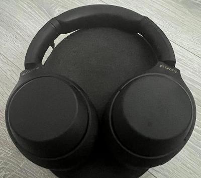 Bezdrátová sluchátka Sony Hi-Res WH-1000XM4, černá