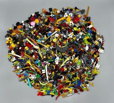 Lego mix částí figurek a doplňků 0.7 kg