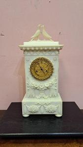 Starožitné veľké alabastrové figurálne hodiny 19 st. 6689