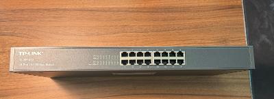16-Port 10/100Mbps Switch TL-SF1016