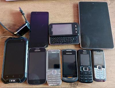 Mix Mobilních Telefonů, Tablet a Hodinky na díly
