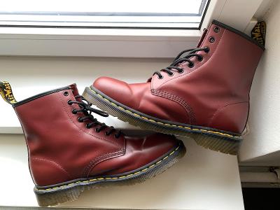 Dr. Martens Glády 1460 Smooth Cherry Red