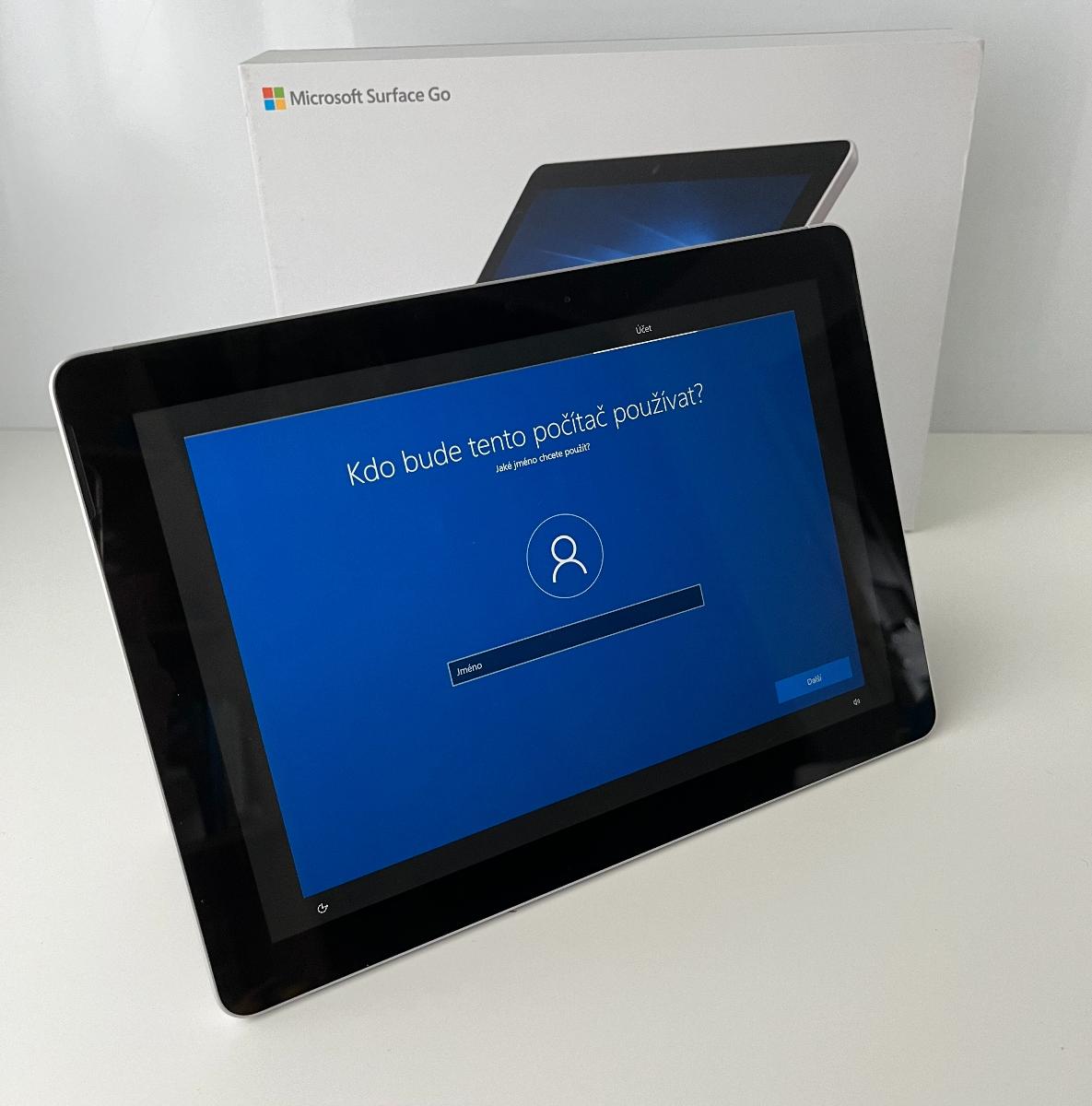 tablet Microsoft Surface Go 4GB/ 64GB  - Počítače a hry