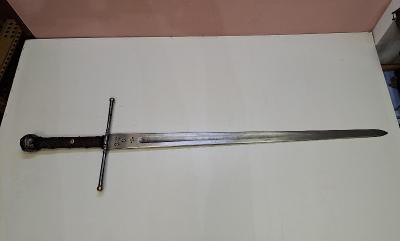 Velký těžký kovaný meč značeno 6739