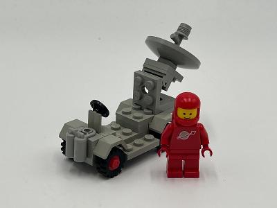 LEGO® Space Classic Space: 889 Radar Truck