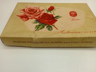 Starý papírová krabice na čokoládu - Zora