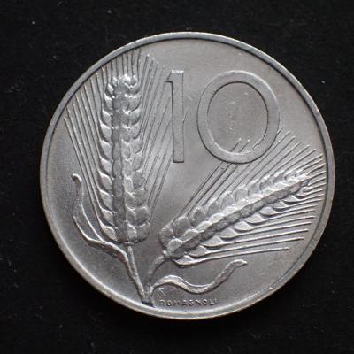 Itálie 10 Lir 1952 (375C3)