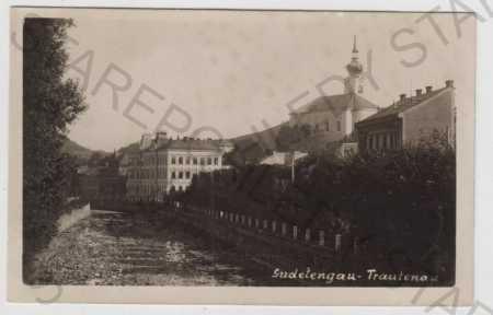 Trutnov (Trautenau), řeka, částečný záběr města