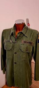Prodám: obnošená US vojenská dámská košile